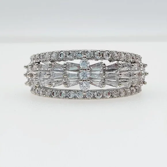 🎀  925 Silver Plated 4A Round Cut CZ Ring for Women, FB16FA1169 - Picture 5 of 5